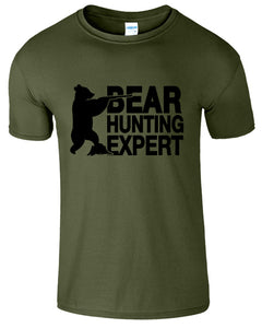 Bear Hunting Expert Men's T-Shirt