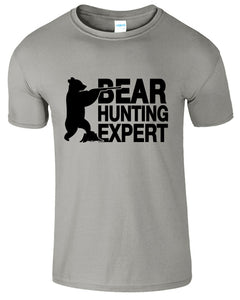 Bear Hunting Expert Men's T-Shirt